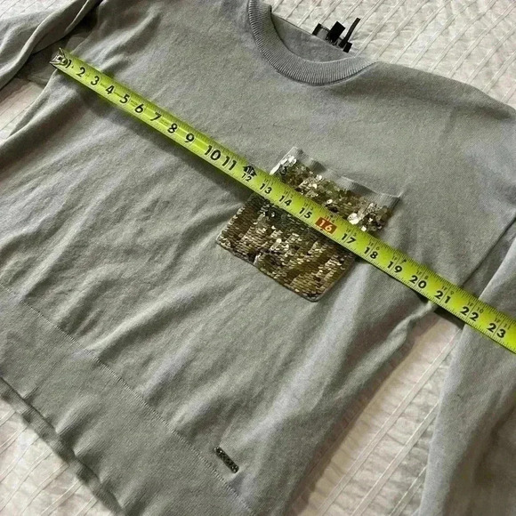 DKNY sequin detail pocket, women's grey size medium sweater - Picture 5 of 5